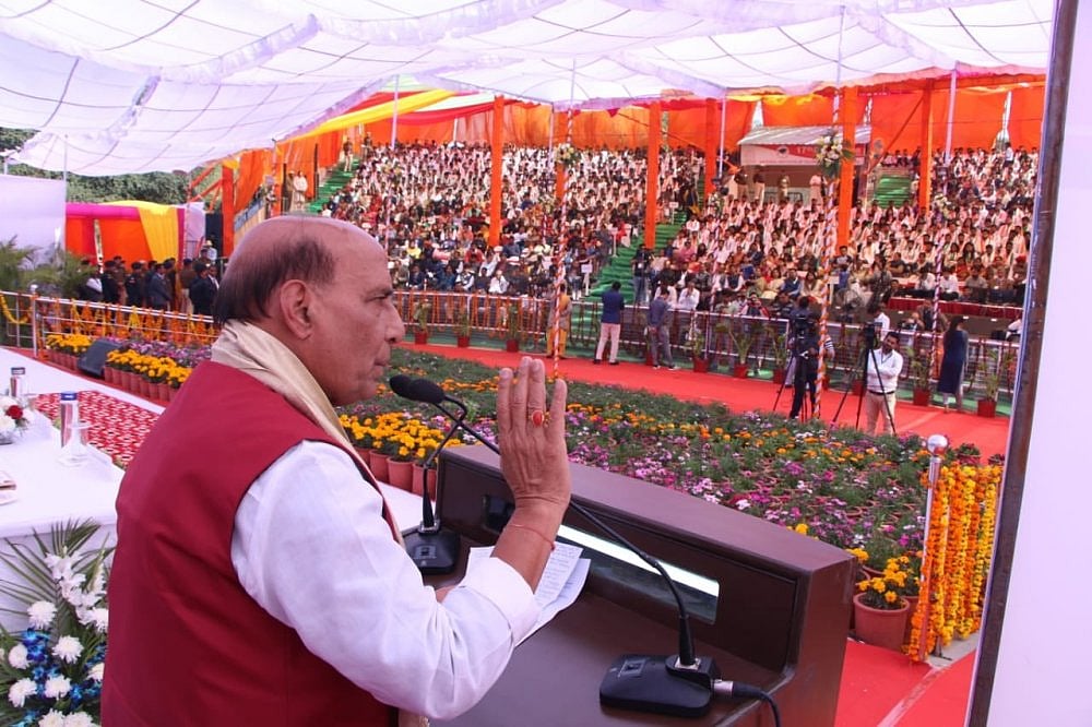 I Pray For Early Release Of Mehbooba Mufti, Omar Abdullah And Farooq Andullah: Rajnath Singh