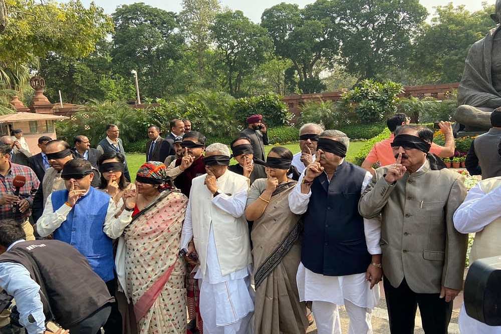 Opposition Parties Protest Outside Parliament Over Delhi Violence