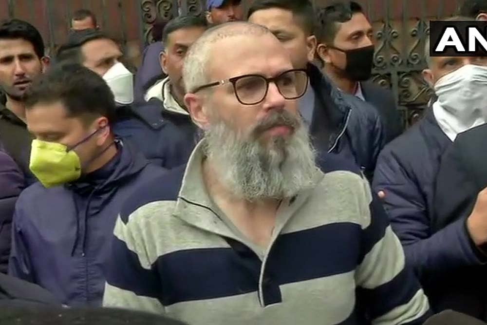 'Release All Detainees, Restore 4G Internet': Omar Abdullah's First Word After 8-Month Detention