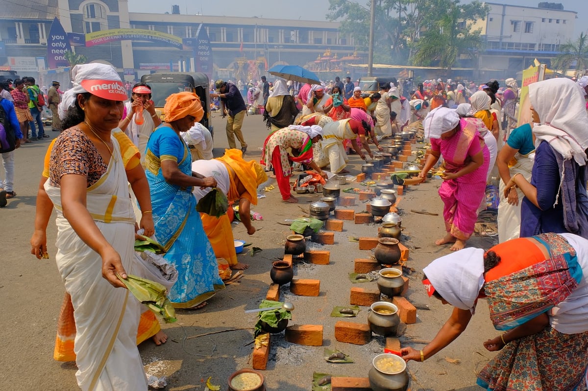 Amid Renewed Coronavirus Scare, Devotees Take Part In Attukal Pongala In Kerala
