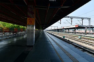 Railways Suspends All Trains Till May 3, Offer Full Refund For Cancellations