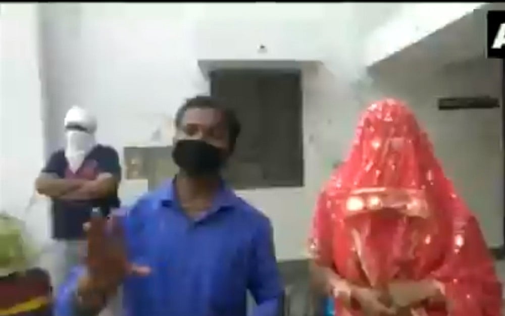 UP Man Goes Out To Buy Groceries, Returns With Wife; Mother Denies Entry