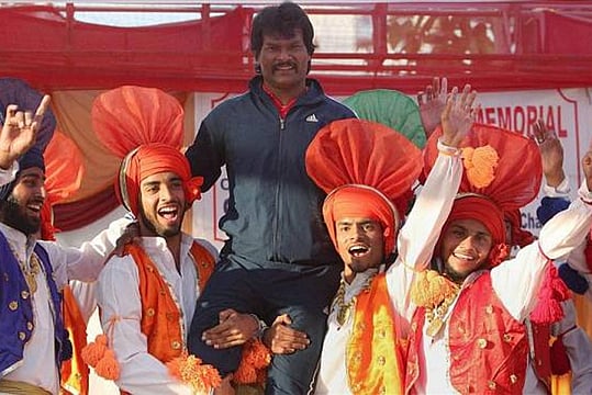 India Fights Coronavirus: Hockey Legend Dhanraj Pillay Donates Rs 5 Lakh To PM-CARES Fund