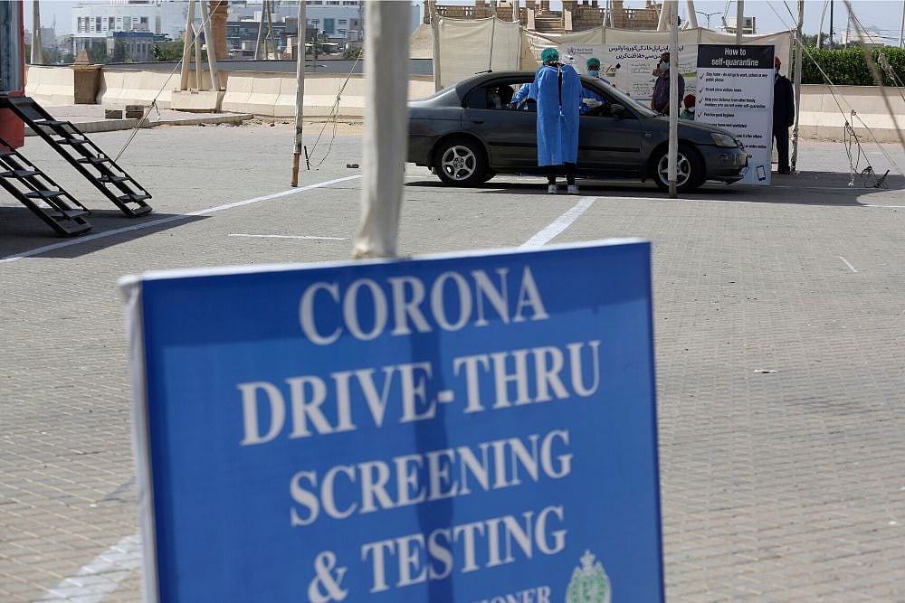 Hundreds Of Abandoned Animals Found Dead At Pakistan Pet Markets