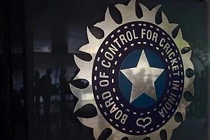 BCCI Treasurer Reveals There Will Be No Pay-Cut For Indian Cricketers