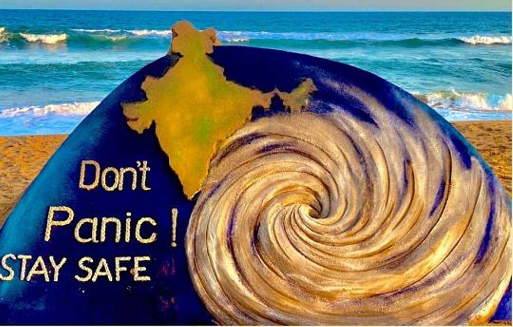 Cyclone Amphan Leaves Three Dead, Batters Coastal Areas In Bengal, Odisha; Power Cuts In Kolkata