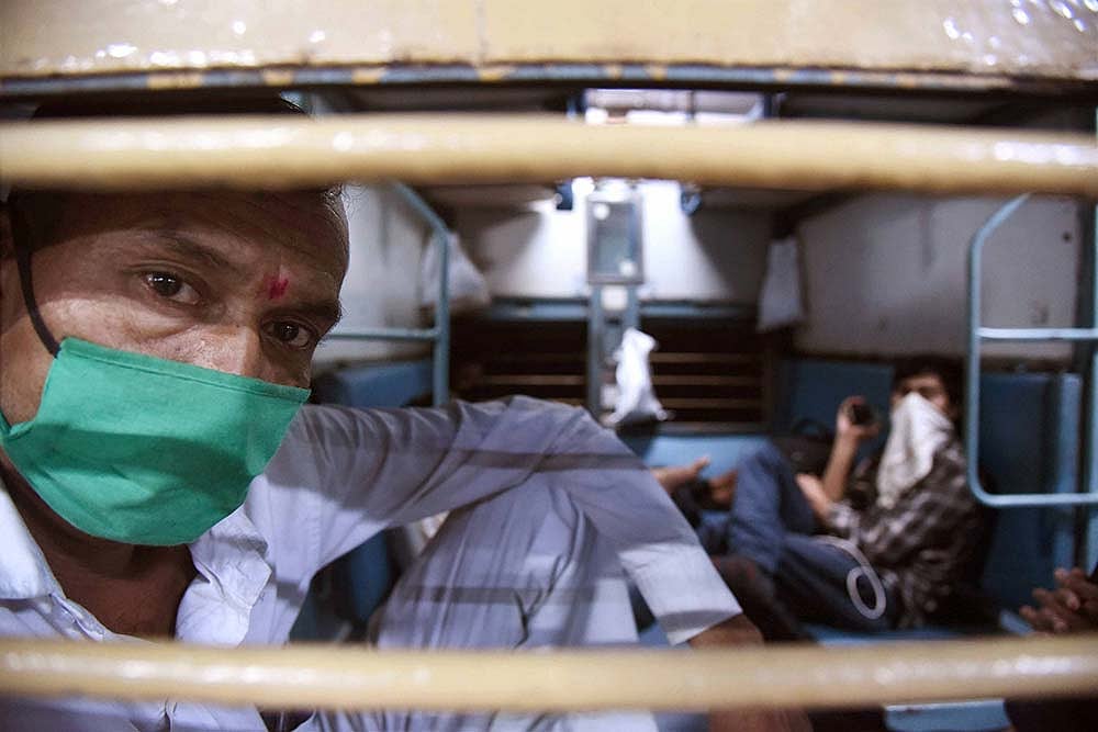 Karnataka Withdraws Request For Special Trains For Migrants After CM Meets Builders