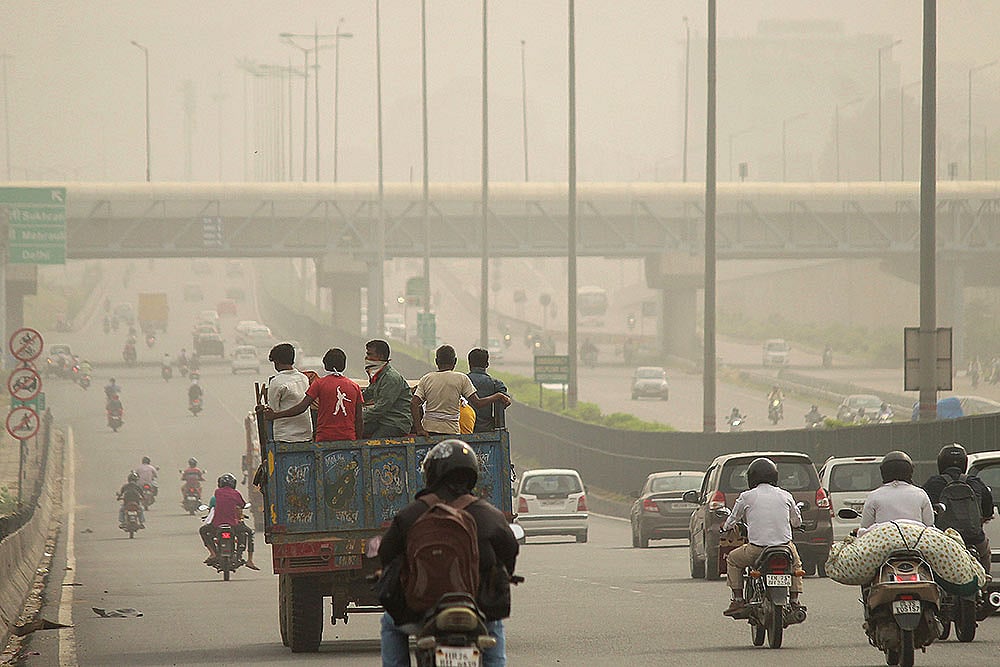 Covid-19: Fake ‘Leave Gurgaon’ Message For Slum Dwellers Creates Headache For Administration