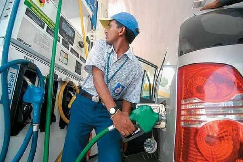 Petrol Hiked By 57 Paise Per Litre, Diesel By 59 Paise In 6th Increase In A Row