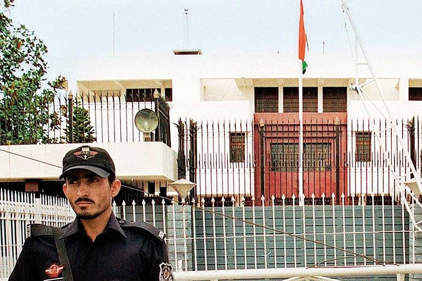 2 Indian High Commission Officials, Arrested in Islamabad, Released After Delhi Lodges Protest