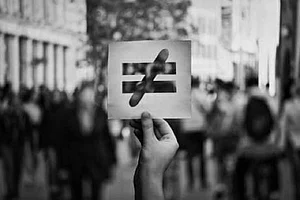 Dear Editor, I Disagree With Your ‘Both-sides’ Journalism