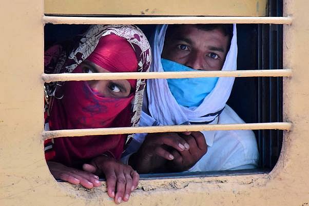 Miscommunication And Frantic Search: How A Covid-infected Family Travelled From Jaipur To Howrah In Train