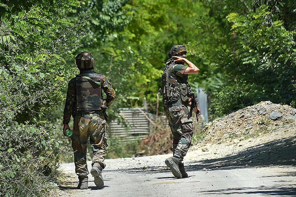 Two rebels shot dead; CoBRA jawan killed as forces comb Bokaro forest after clash - File Photo; Representational image
