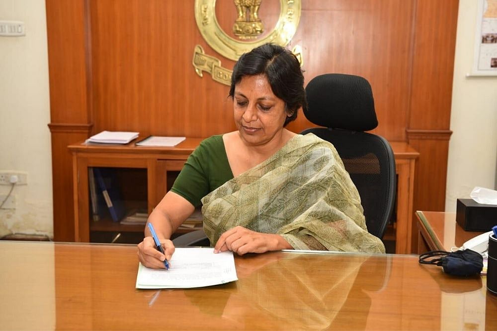 Vini Mahajan Appointed Punjab's First Woman Chief Secretary
