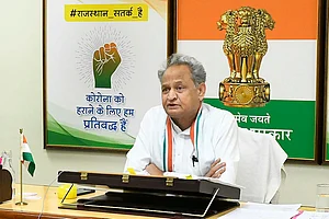 Centre Should Consult States Regularly, Treat Them As Equal Partners: Rajasthan CM Ashok Gehlot On Fight Against Covid-19