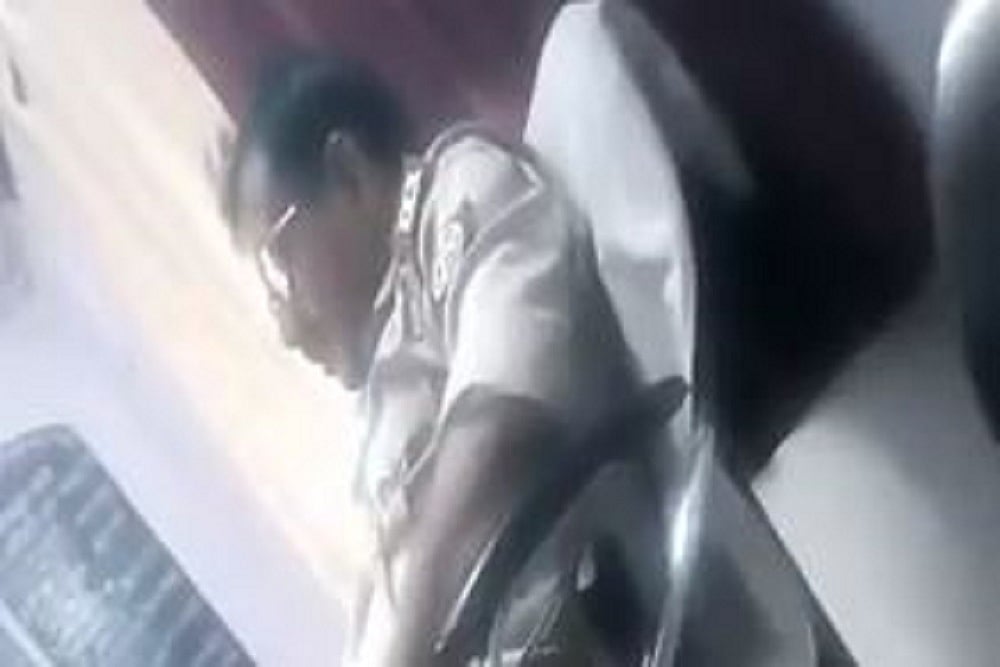 UP Cop Caught Masturbating Before Woman Complainant, Suspended