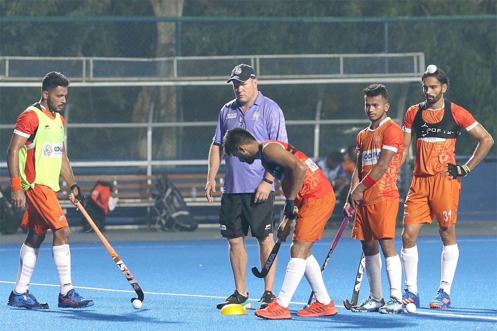 Sports Ministry Extends Contract Of Existing Coaches, New Coaches To Have 4-year Tenures