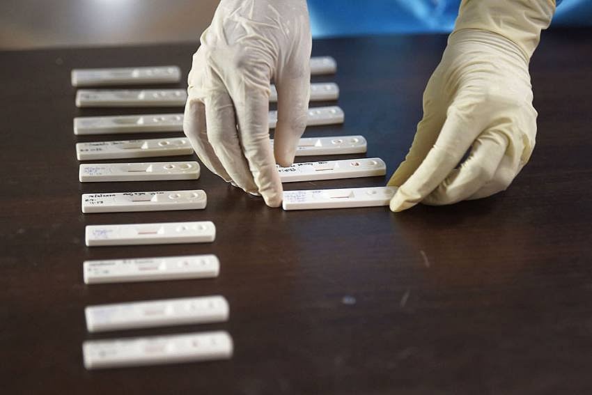 COVID-19: DCGI Cancels Import Licenses For Rapid Diagnostic Kits Of 3 Firms, Suspends 15