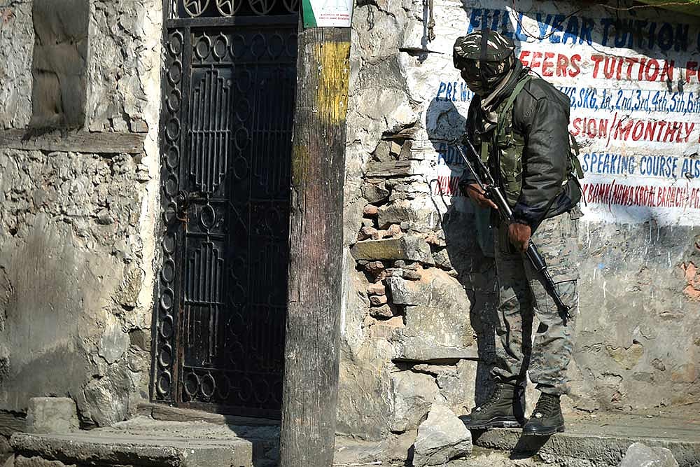 J-K: Militant Who Killed CRPF Jawan, Minor Boy In Anantnag, Gunned Down In Encounter