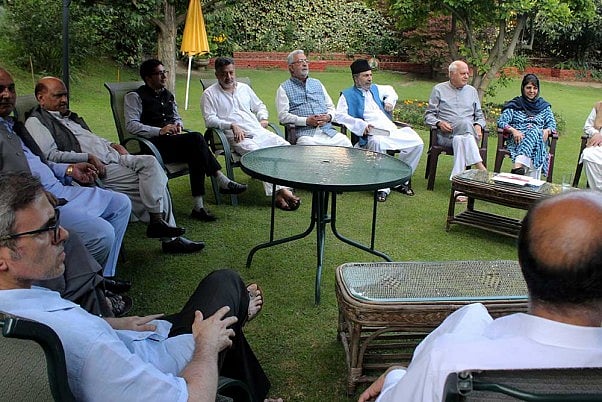 Kashmiri Politicians Day-dreaming, Restoration Of Article 370 Next To Impossible: BJP