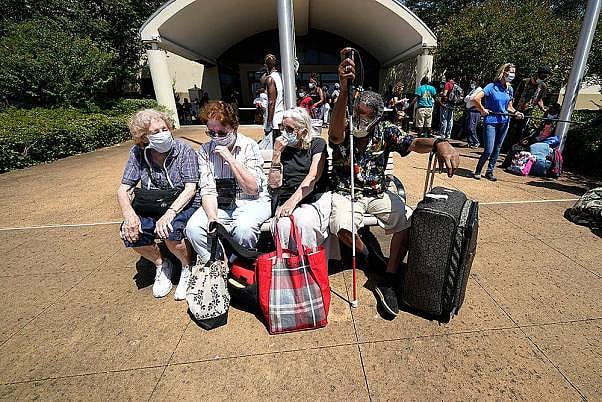 Hundreds Of Thousands Flee US Coast Ahead Of Hurricane Laura