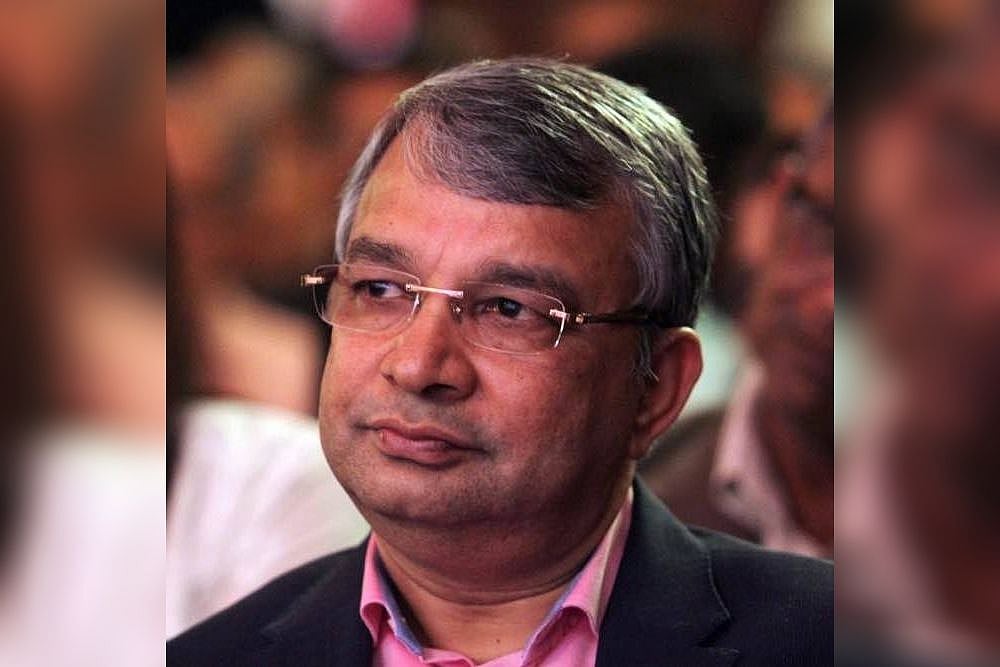 Meet Rhea Chakraborty’s ‘Expensive’ Lawyer Satish Maneshinde Who Defended Sanjay Dutt In Mumbai Blast Case