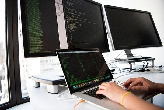 CBI Books 6 Firms For Installing Malware On People's Computers