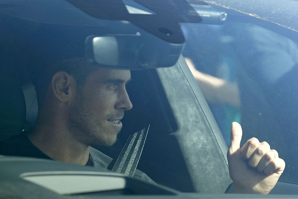 Gareth Bale, Sergio Reguilon Land In UK To Complete Tottenham Moves