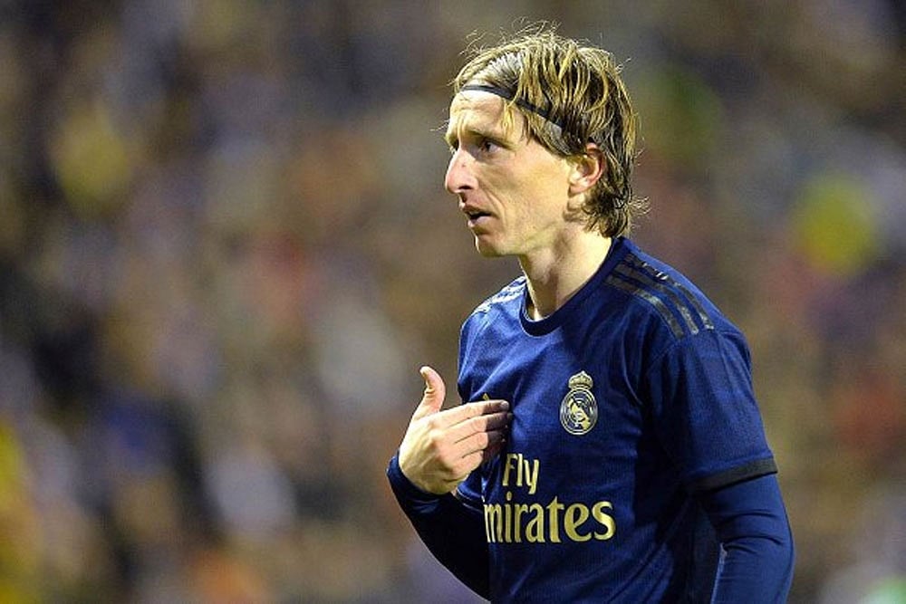 Sign Luka Modric To Supply Gareth Bale And 'Scary' Front Three - Harry Redknapp Tells Tottenham