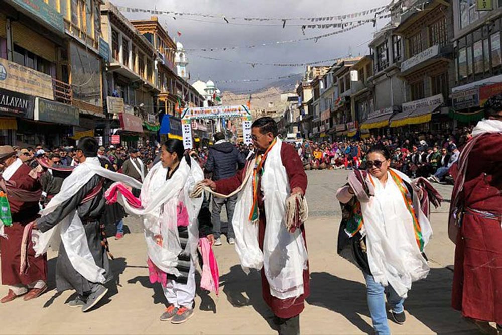 AAP, BJP, Congress Unite In Ladakh