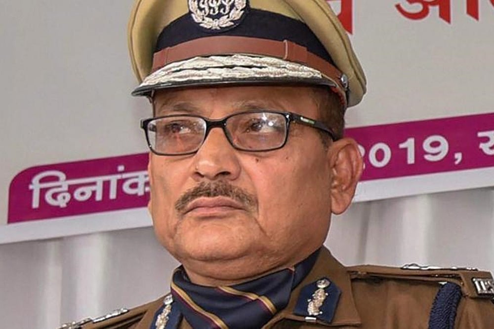 Bihar DGP Gupteshwar Pandey Quits Khaki, All Set To Don Khadi for Bihar Polls