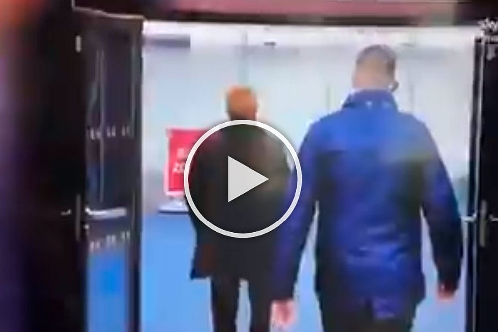 Tottenham Vs Newcastle: Jose Mourinho Storms Off After Controversial Penalty - WATCH