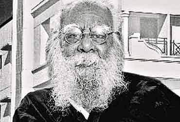 Periyar Statue Found Smeared In Saffron Dye Again, Stalin Slams The Incident