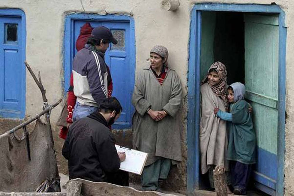 Census workers take details of a Kashmiri family on the outskirts of Srinagar. (Representational image)