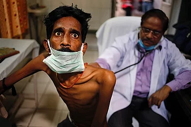 PM Modi Commends Health Workforce As India Registers Steepest Global Decline In TB Cases
