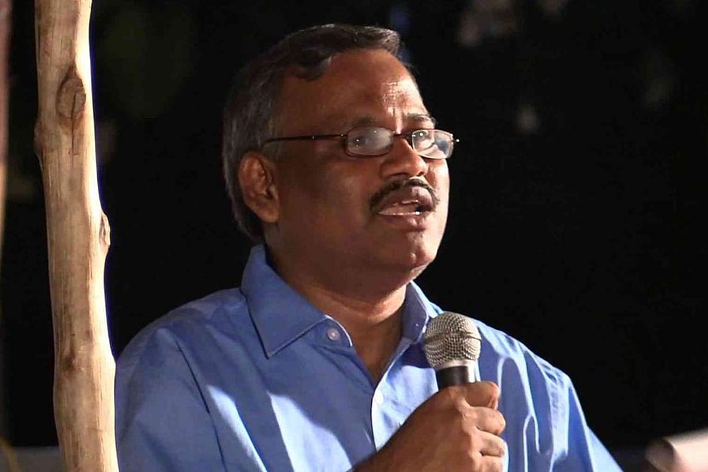 'Not Sure Whether My Husband Will Return Home After NIA Questioning', Says Varavara Rao’s Daughter Pavana