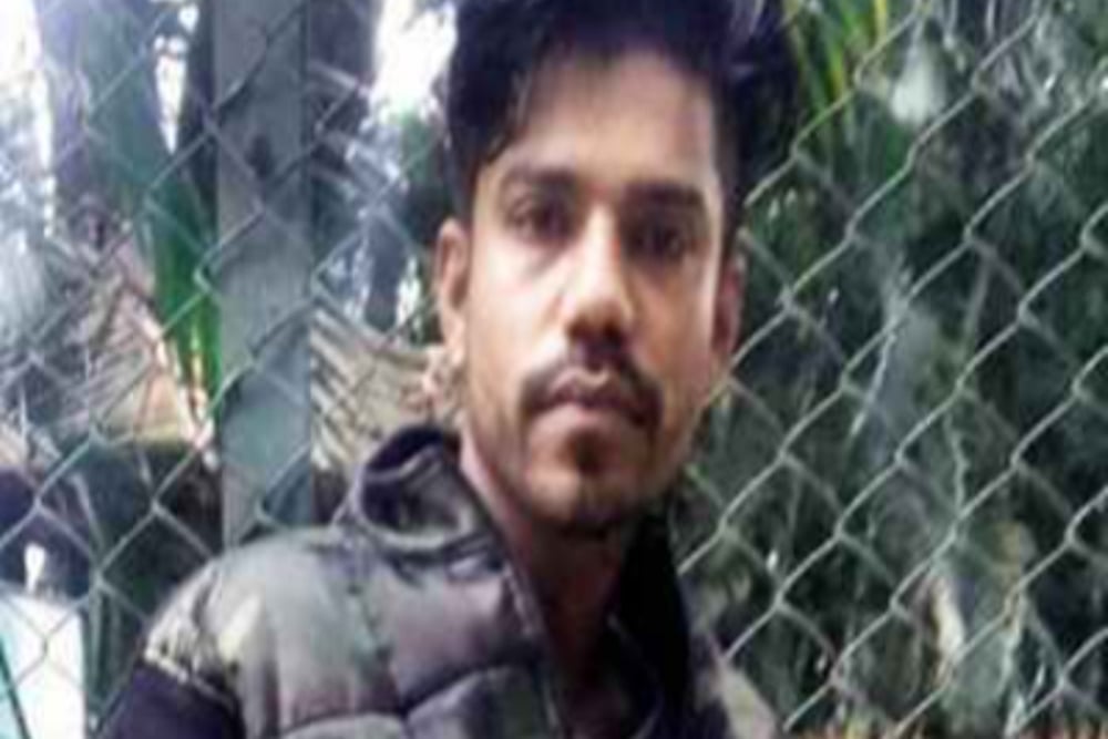 Selfless Auto Driver Helps 4-Year-Old Missing Girl Reunite With Family