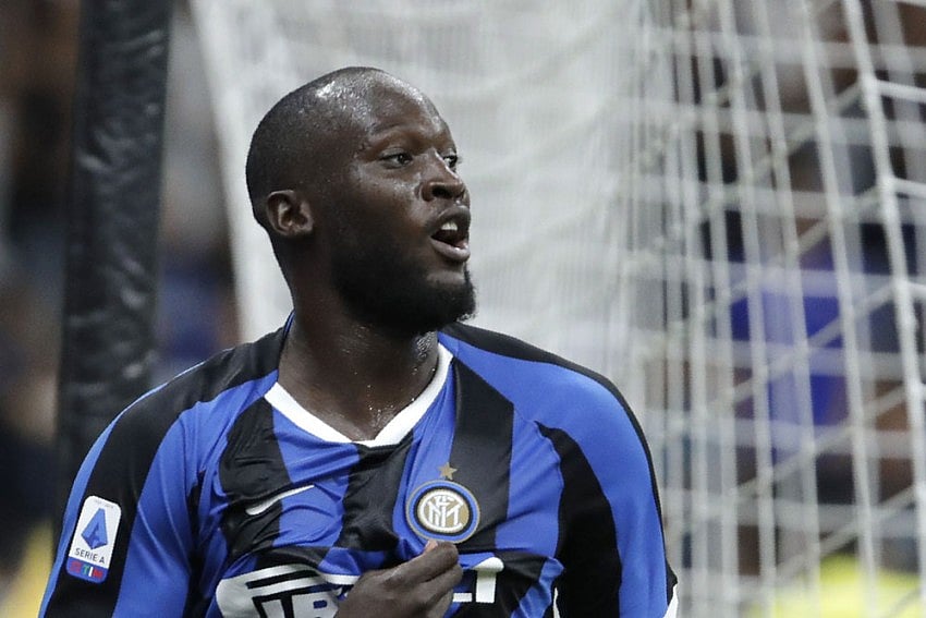 Antonio Conte Glad As Romelu Lukaku Shows Anger After Zlatan Ibrahimovic Outburst