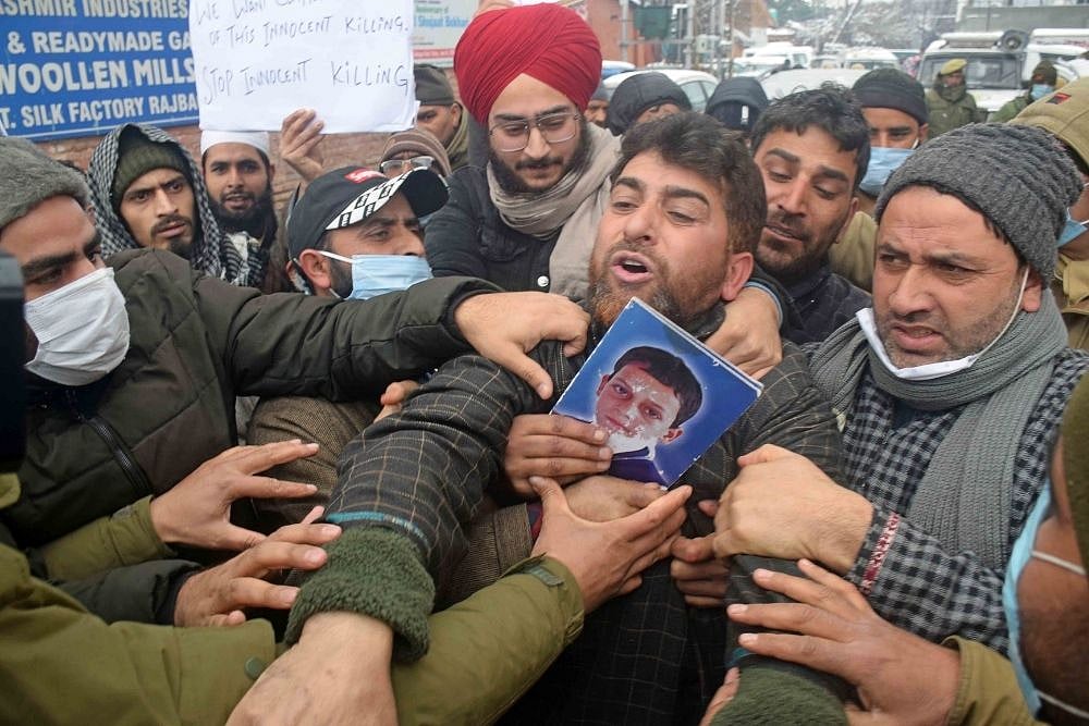 My Child Was Only 16. Give Me His Body Or Bury Me There With Him: J-K Youth’s Father