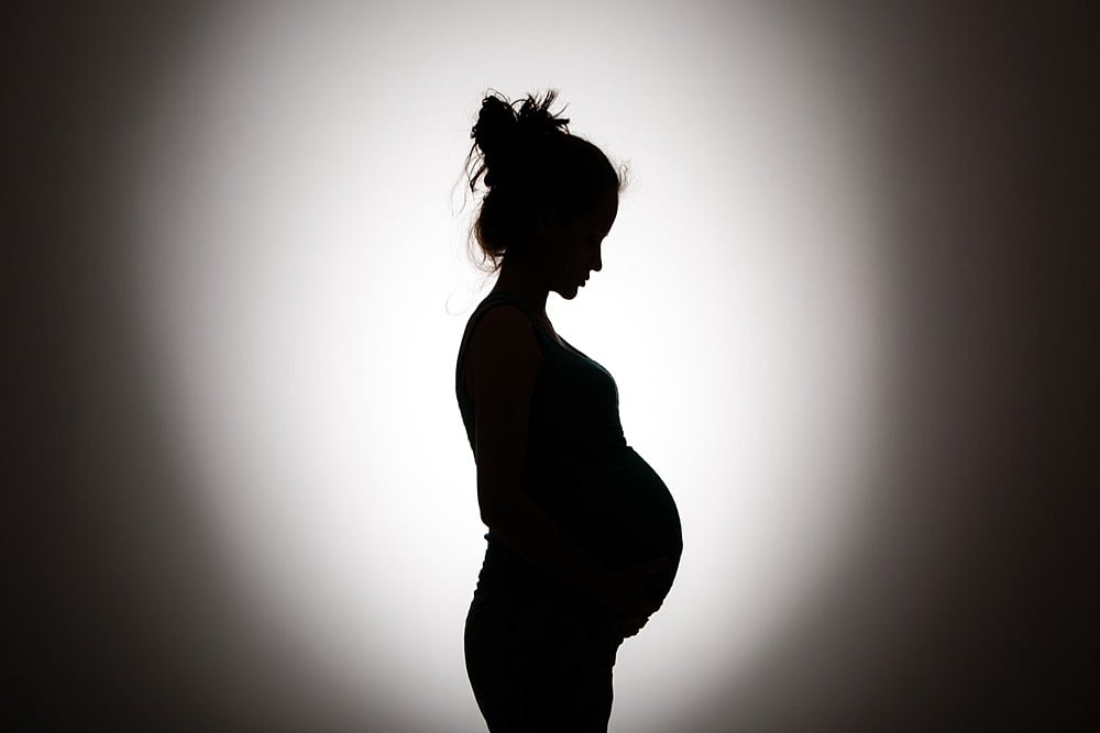 HC Allows Termination Of 25-Week Pregnancy As Foetus Unlikely To Survive With Abnormalities