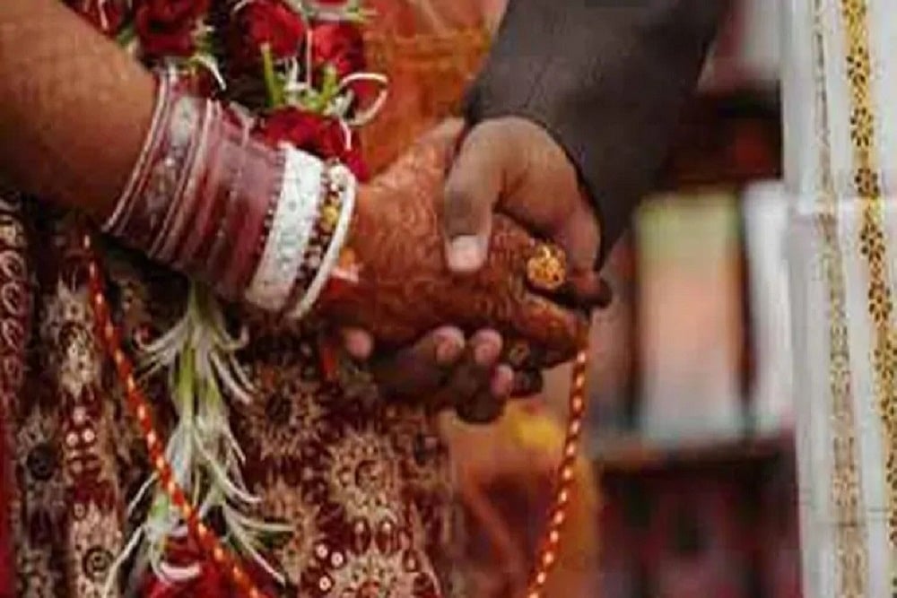 Wedding Twist: Bride Marries Guest After Groom Runs Away In Karnataka