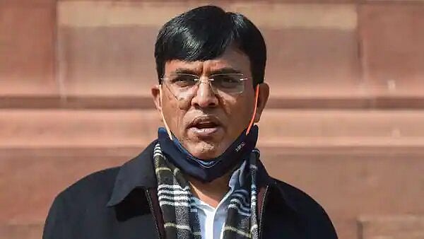 Health Minister Directs Health, Chemicals And Fertilizers Ministries To Take Part In Special Swachhta Abhiyan