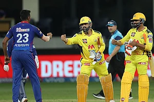 MS Dhoni Cameo Takes CSK To IPL 2021 Final After Fifties By Ruturaj Gaikwad, Robin Uthappa