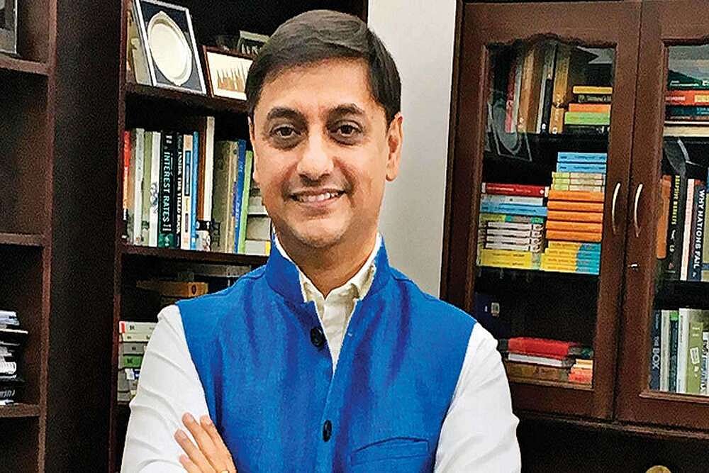Government Begins Search For New CEA, Sanjeev Sanyal In The Lead
