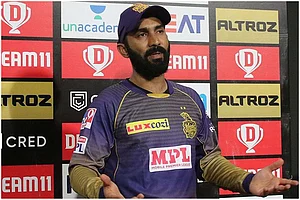 IPL 2021: Kolkata Knight Riders' Dinesh Karthik Reprimanded For Breaching Code Of Conduct