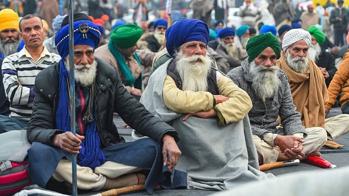 Man Lynched  At Singhu Border, Hand Chopped Off, Body Tied To Metal Barricade