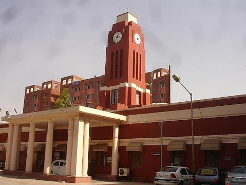 Fire Breaks Out In Delhi's LNJP Hospital, No Casualty Reported