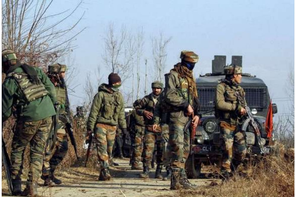 Shopian Encounter: Two Lashkar-e-Taiba Militants, Soldier Killed