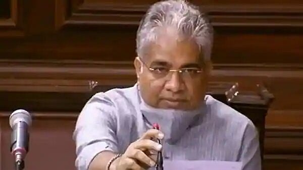 Labour Ministry Hikes Minimum Wages For Workers Employed In Central Sphere, Effective Oct 1