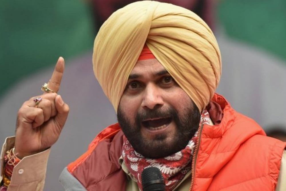 Sidhu Accuses BJP, UP Police Of ‘Violating Constitutional Spirt’ Over Priyanka’s Detention